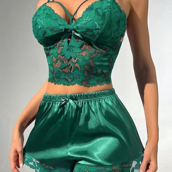 Sexy Satin Lace Cami Shorts Green Lingerie Set - Picture 7 of 9